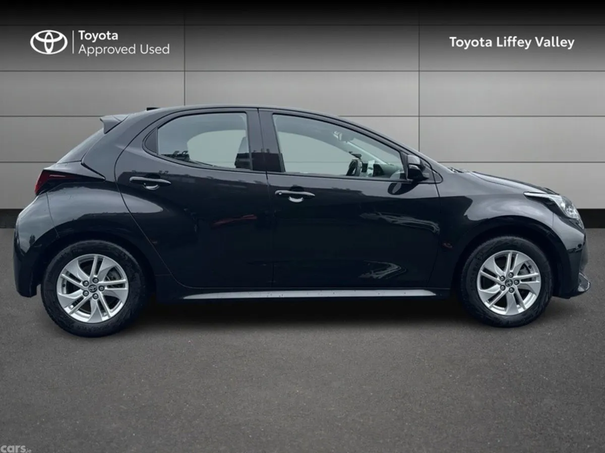 Toyota Yaris Hatchback, Petrol Hybrid, 2026, Black