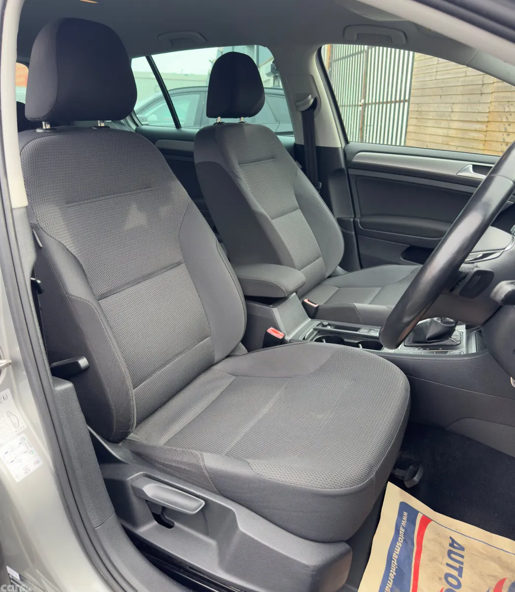 Volkswagen Golf Hatchback, Petrol, 2017, Grey