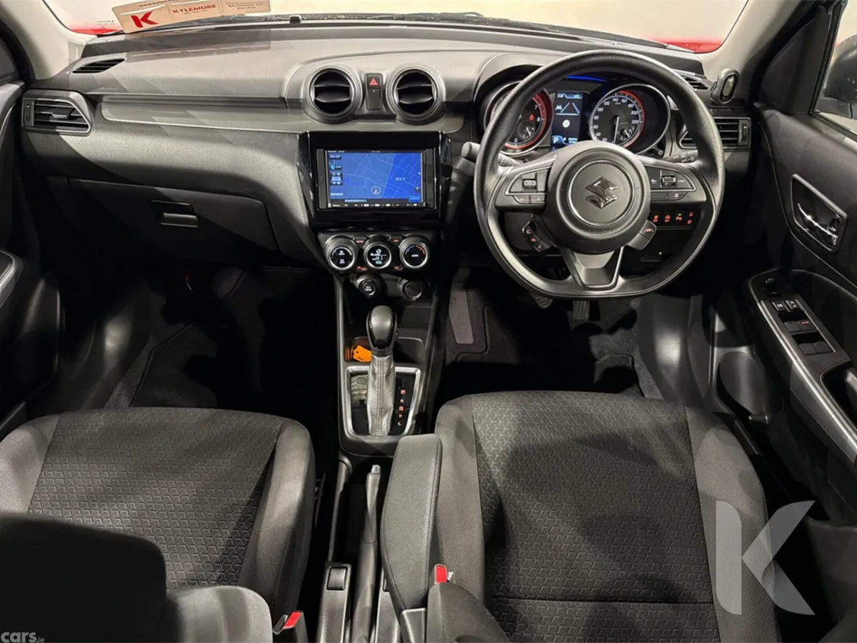 Suzuki Swift Hatchback, Petrol Hybrid, 2022, Silver