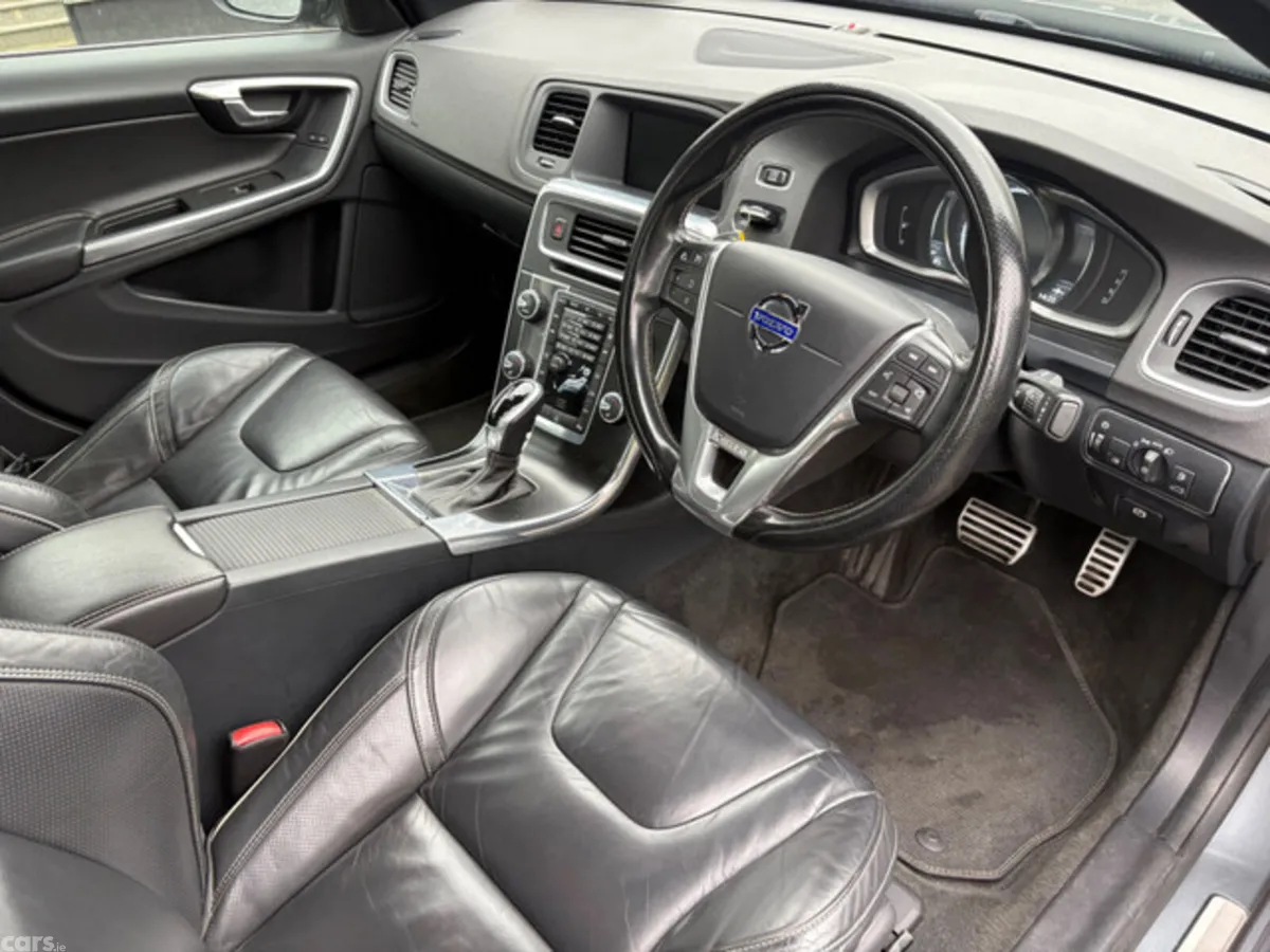 Volvo S60 Saloon, Diesel, 2015, Grey