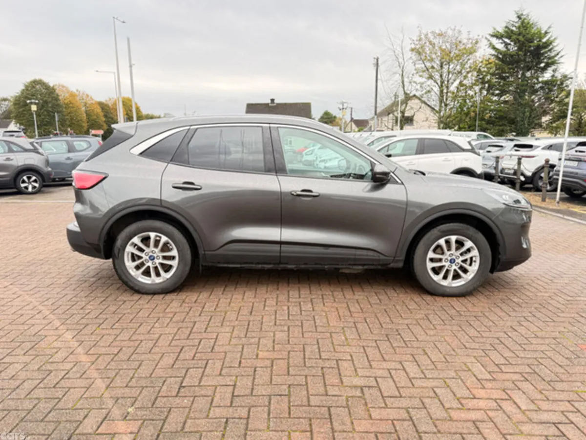 Ford Kuga MPV, Petrol Plug-in Hybrid, 2023, Grey