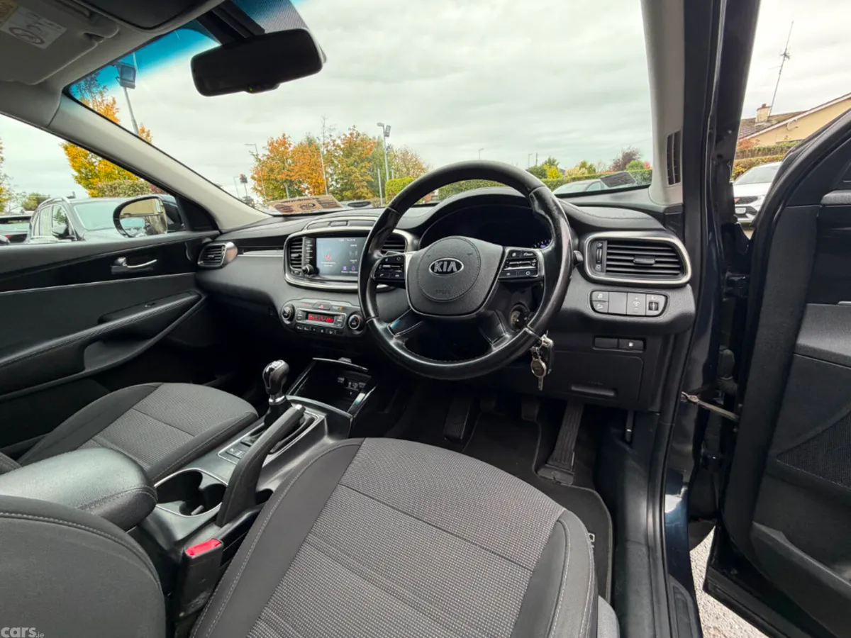 Kia Sorento SUV, Diesel, 2019, Blue