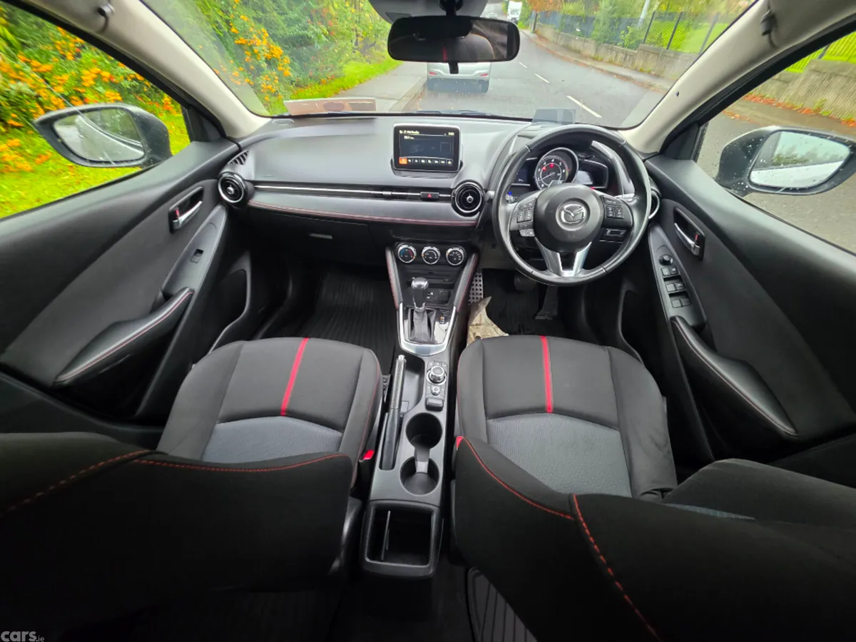 Mazda Demio Hatchback, Diesel, 2015, Silver