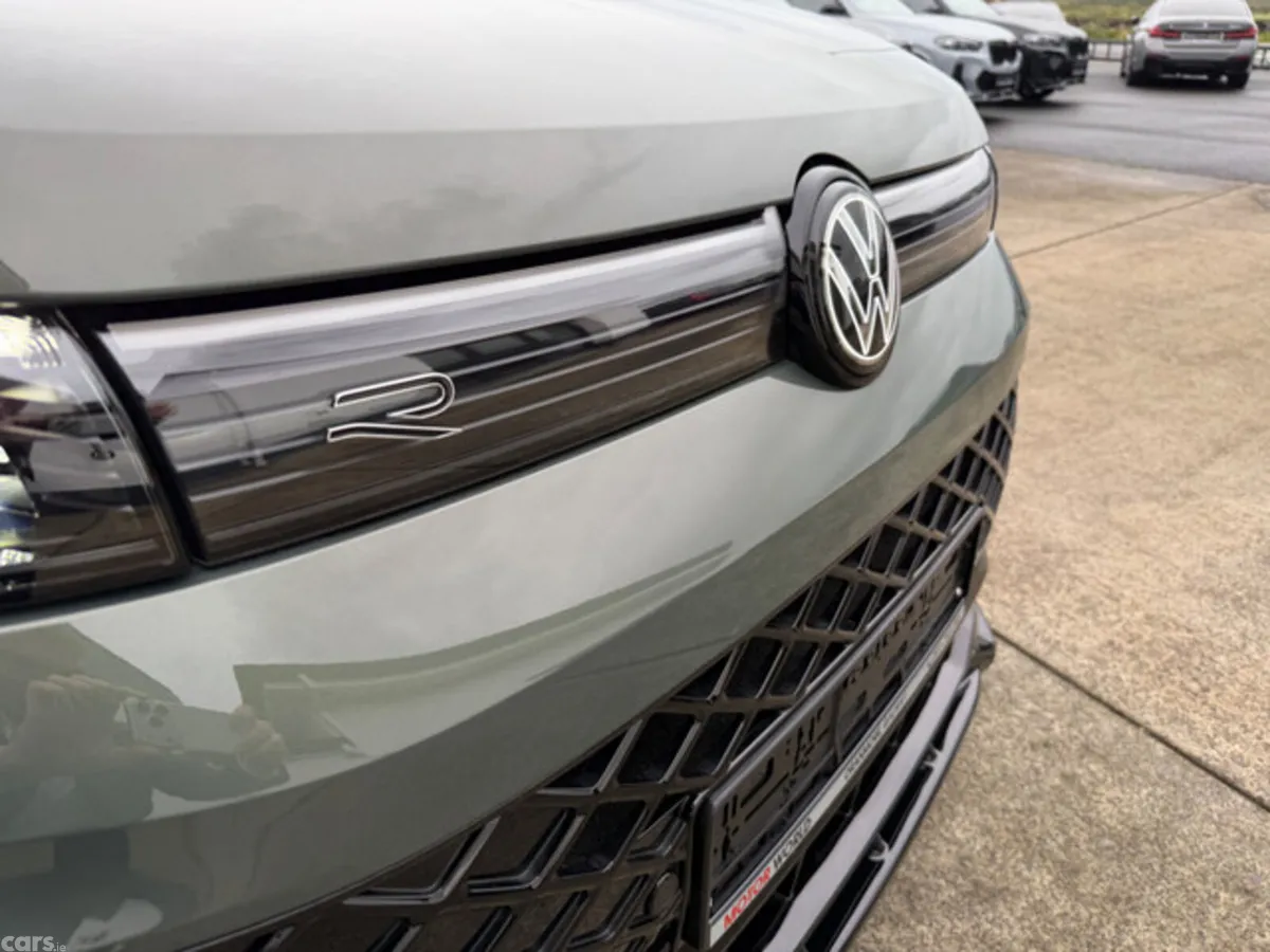 Volkswagen Tiguan SUV, Petrol Plug-in Hybrid, 2026, Green
