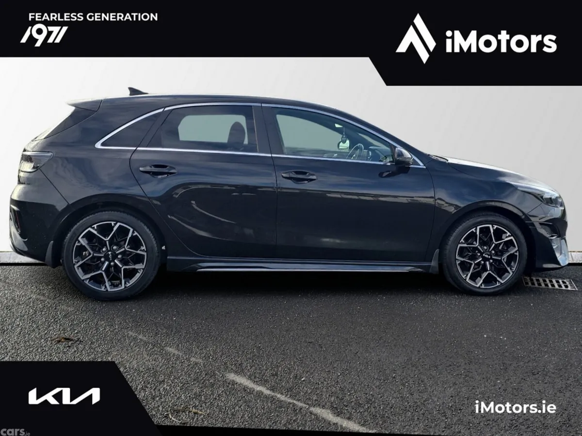 Kia Ceed Hatchback, Diesel Hybrid, 2023, Black