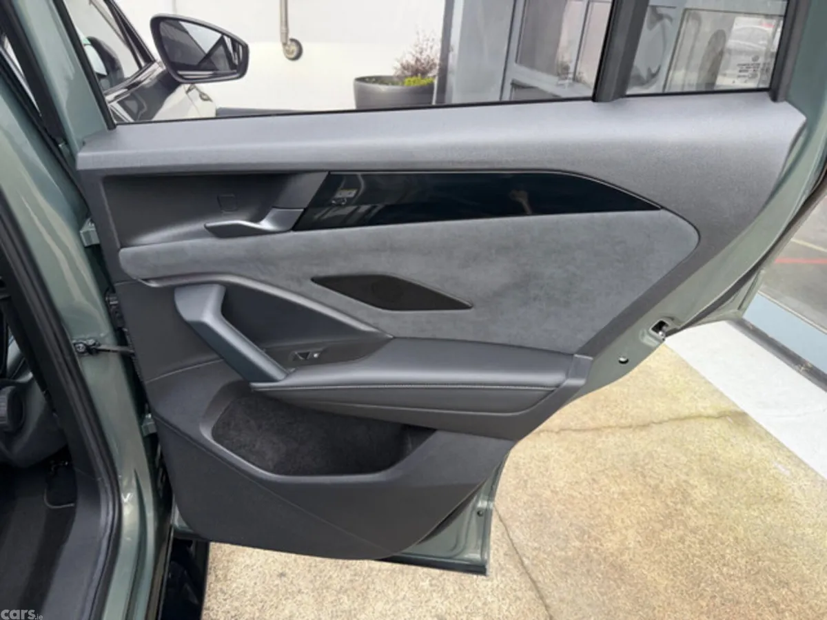 Volkswagen Tiguan SUV, Petrol Plug-in Hybrid, 2026, Green
