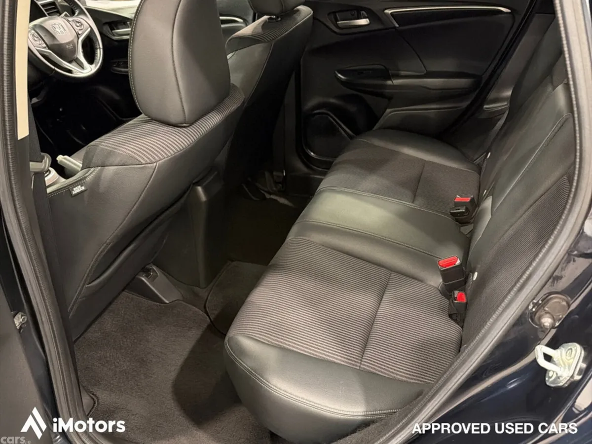 Honda Fit Hatchback, Petrol Hybrid, 2019, Blue