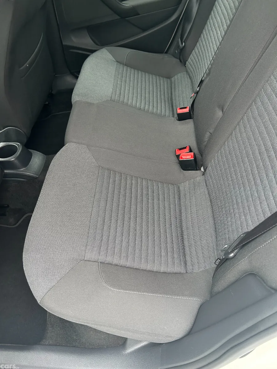 Volkswagen Polo Hatchback, Petrol, 2014, White