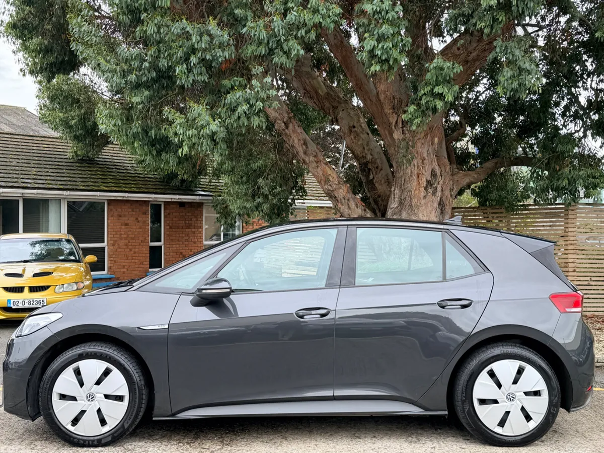 Volkswagen ID.3 Estate, Electric, 2022, Grey