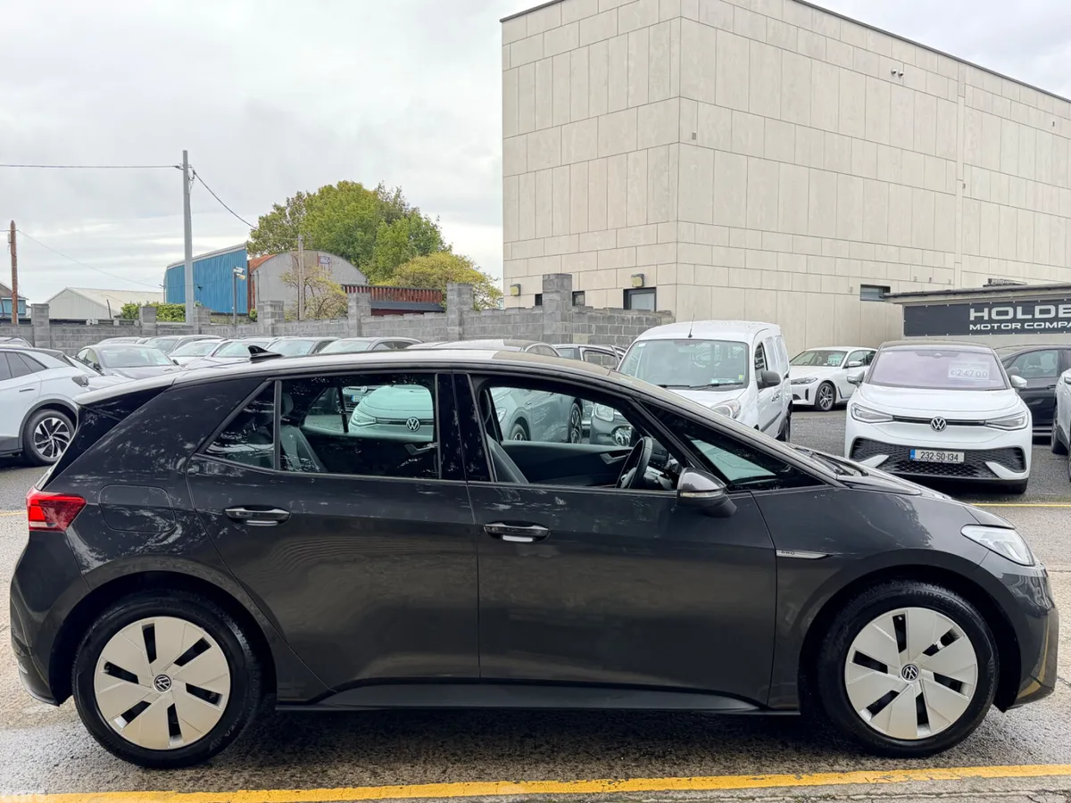 Volkswagen ID.3 Estate, Electric, 2022, Grey
