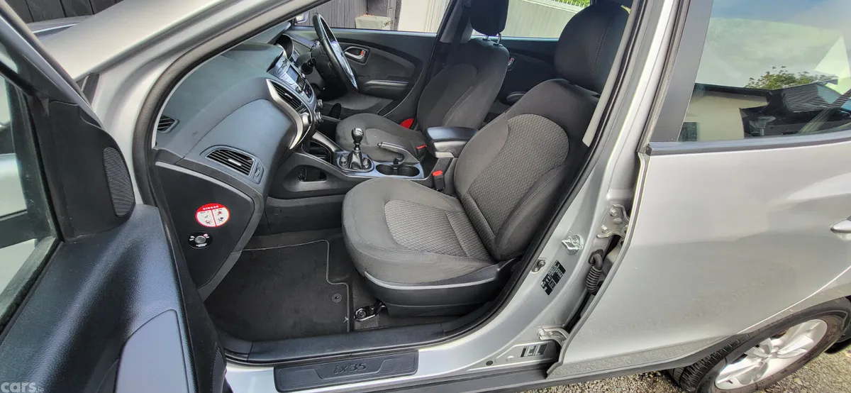 Hyundai ix35 SUV, Diesel, 2011, Silver