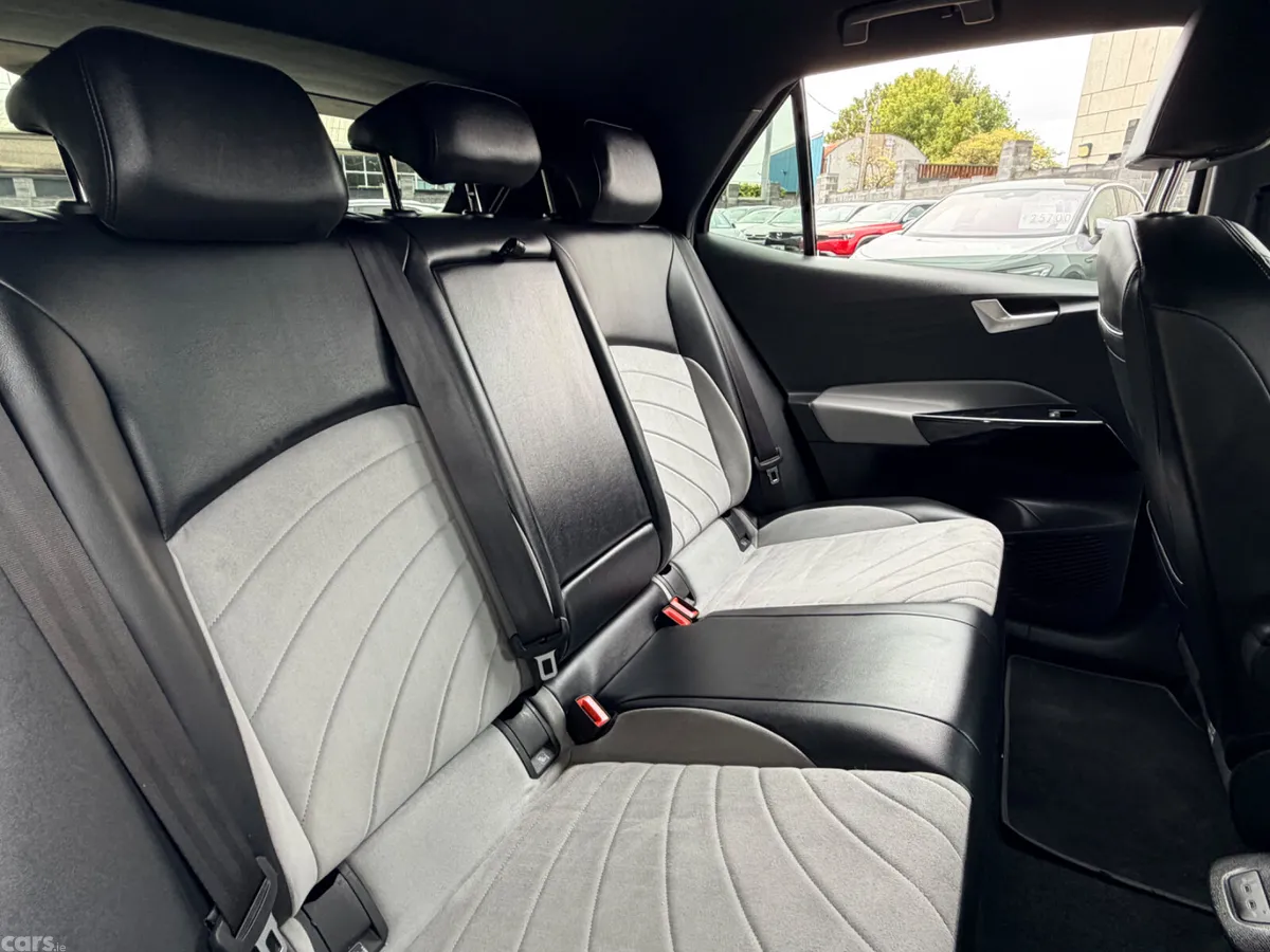 Volkswagen ID.3 Estate, Electric, 2022, Grey
