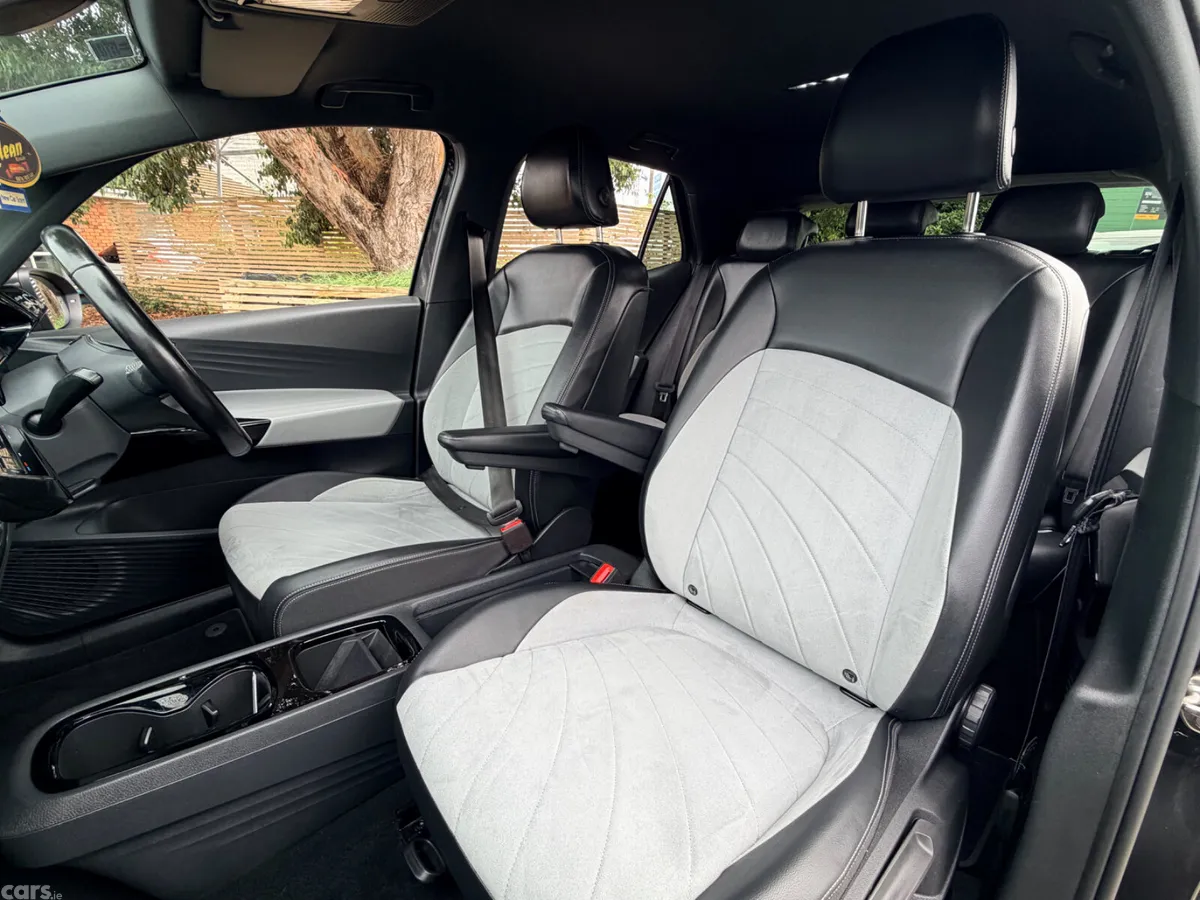 Volkswagen ID.3 Estate, Electric, 2022, Grey
