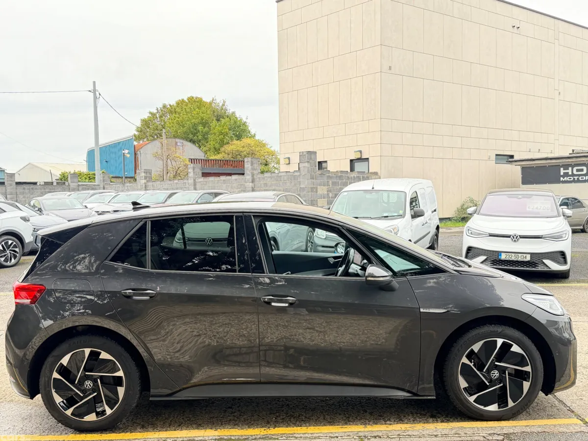 Volkswagen ID.3 Estate, Electric, 2022, Grey
