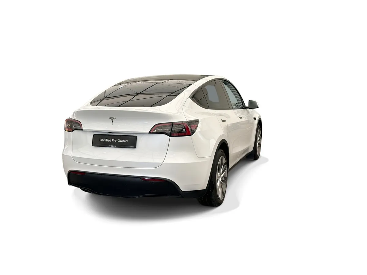 Tesla Model Y MPV, Electric, 2023, White