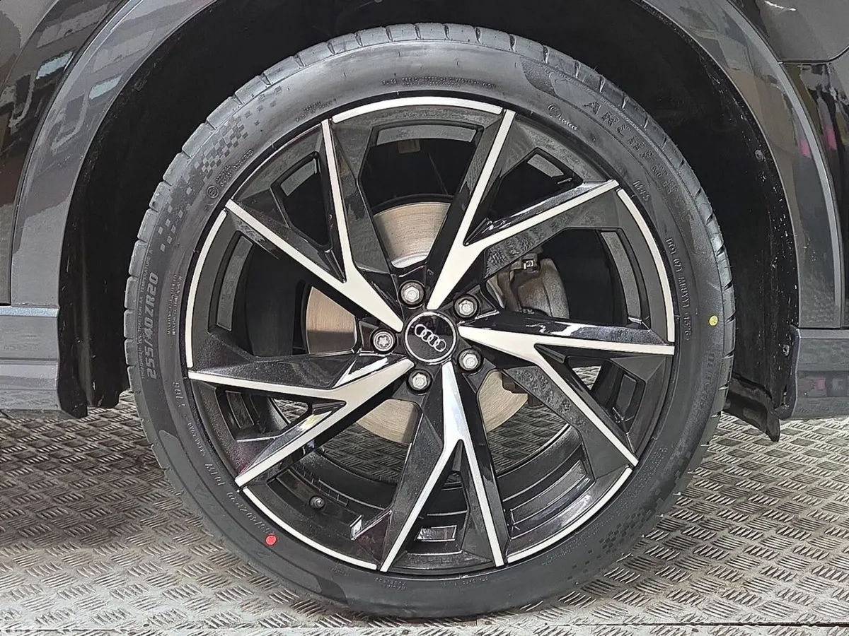 Audi Q3 SUV, Petrol, 2023, Black