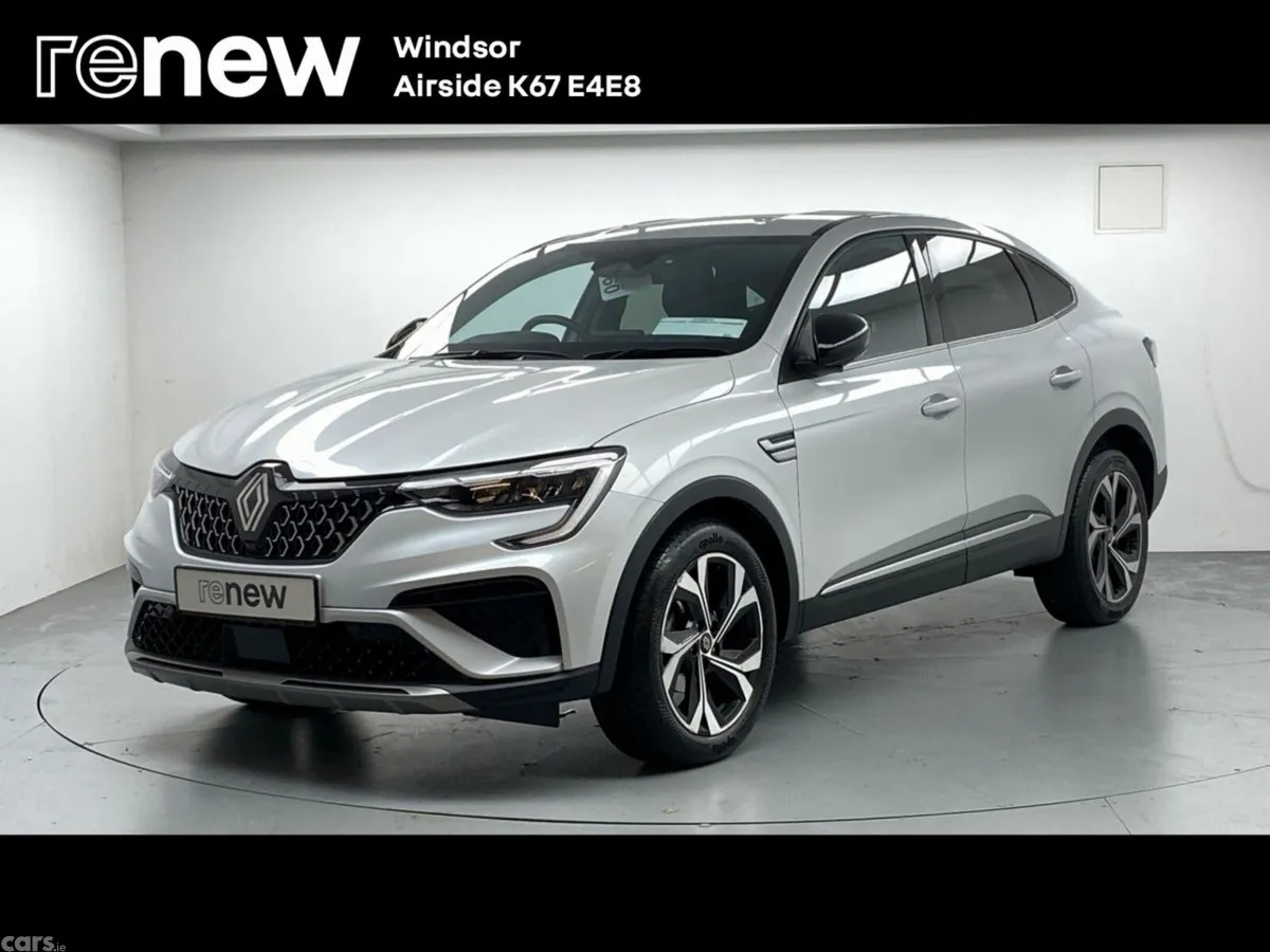Renault Arkana Hatchback, Petrol Hybrid, 2025, White