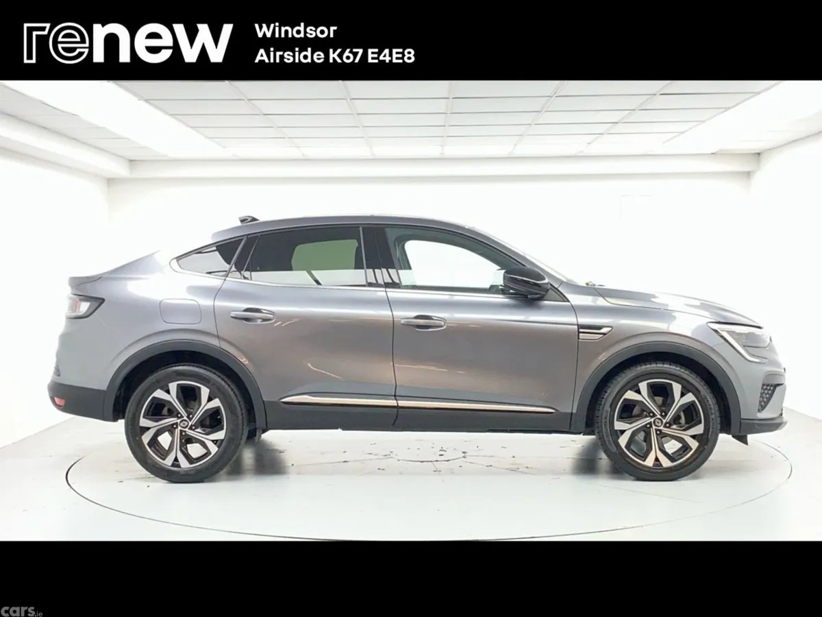 Renault Arkana Hatchback, Petrol, 2025, Grey
