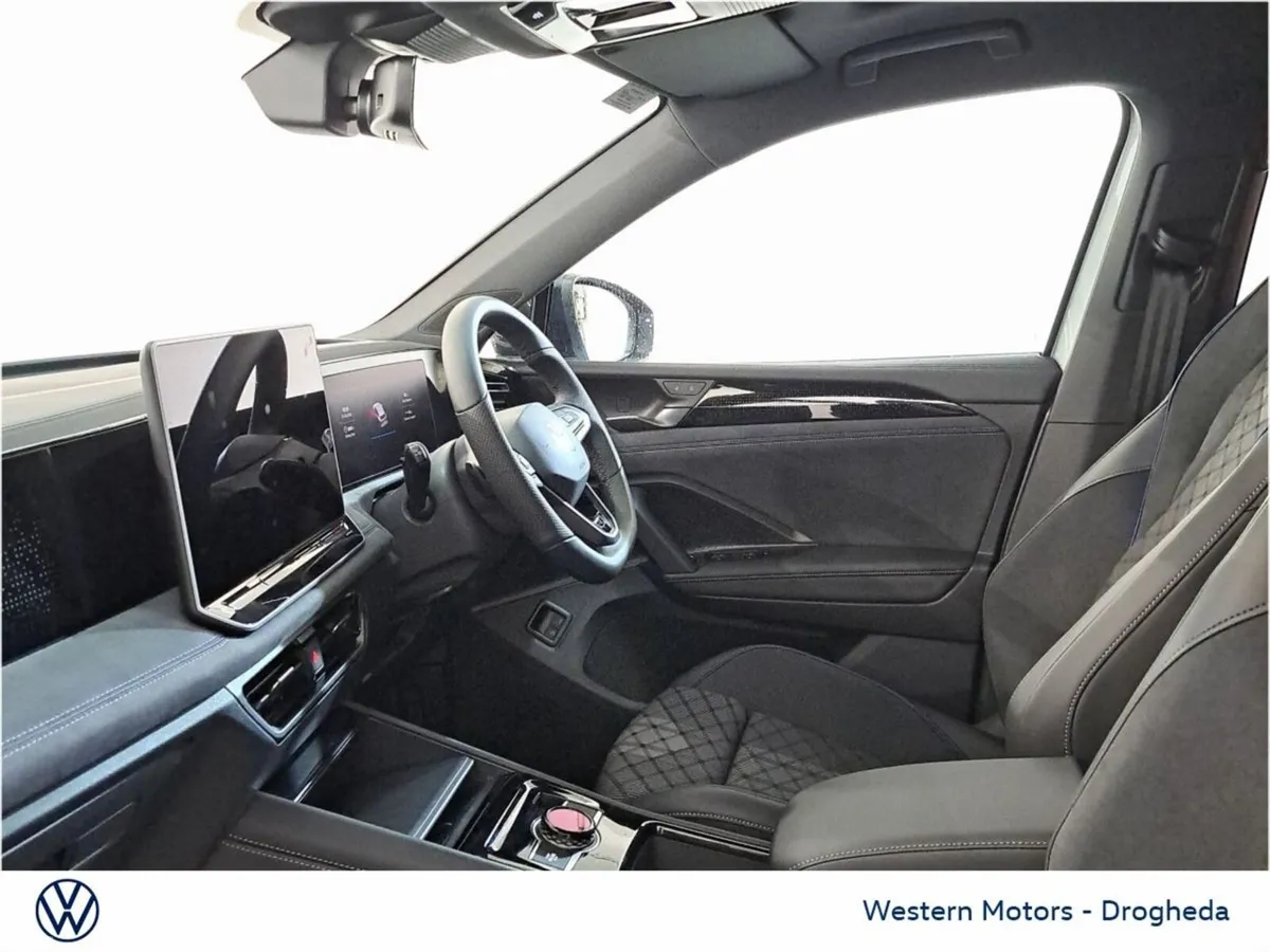 Volkswagen Tiguan SUV, Petrol Plug-in Hybrid, 2026, Silver