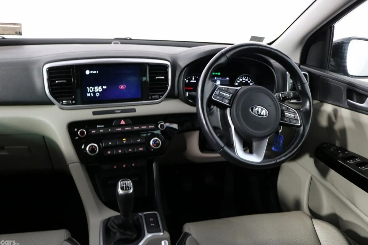 Kia Sportage SUV, Diesel Hybrid, 2021, Black
