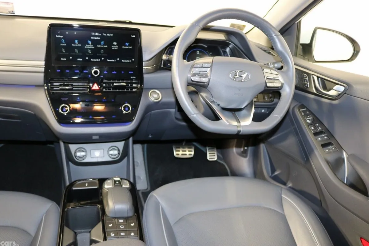 Hyundai IONIQ Hatchback, Electric, 2022, White