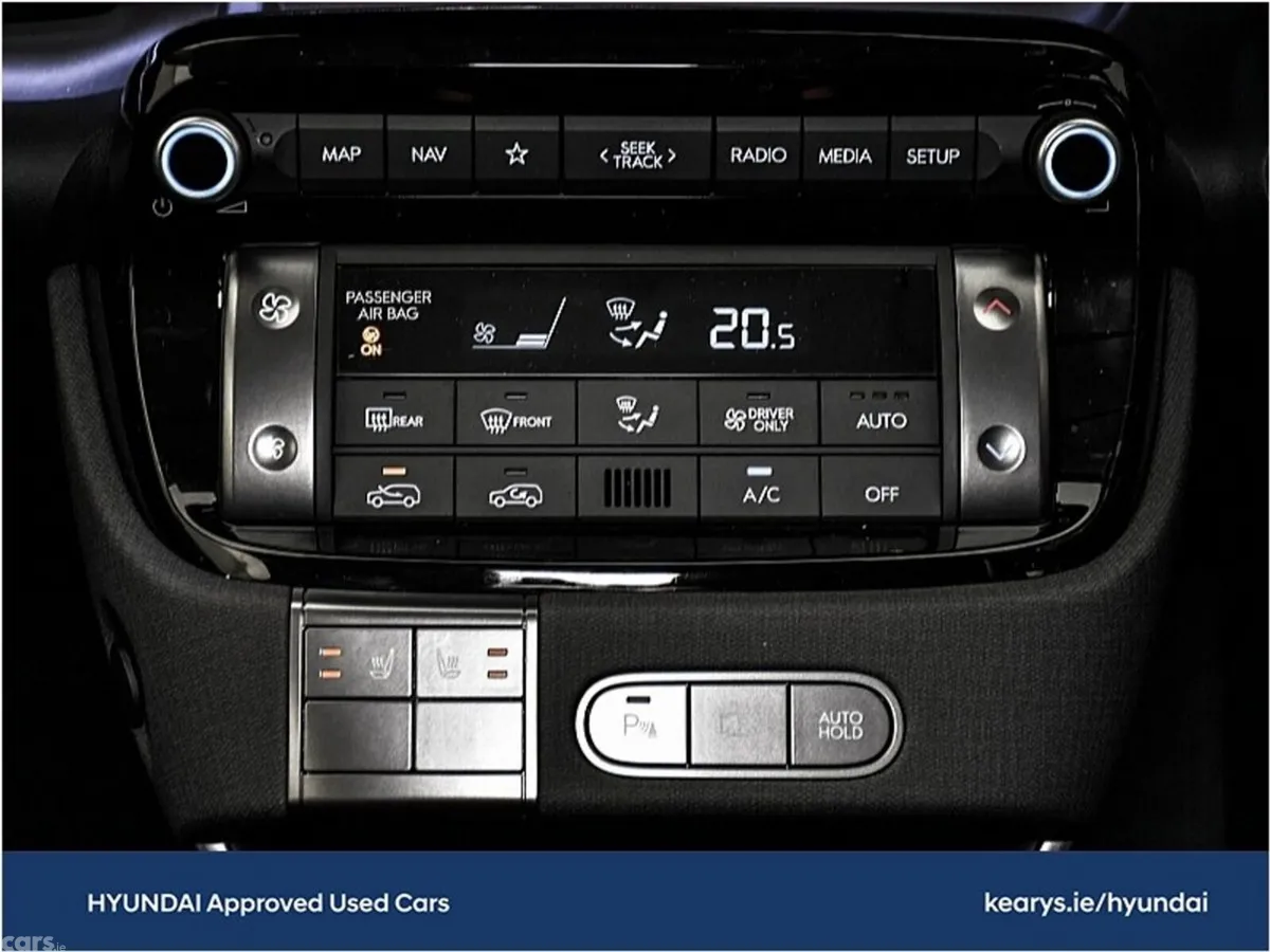 Hyundai INSTER Hatchback, Electric, 2027, Black