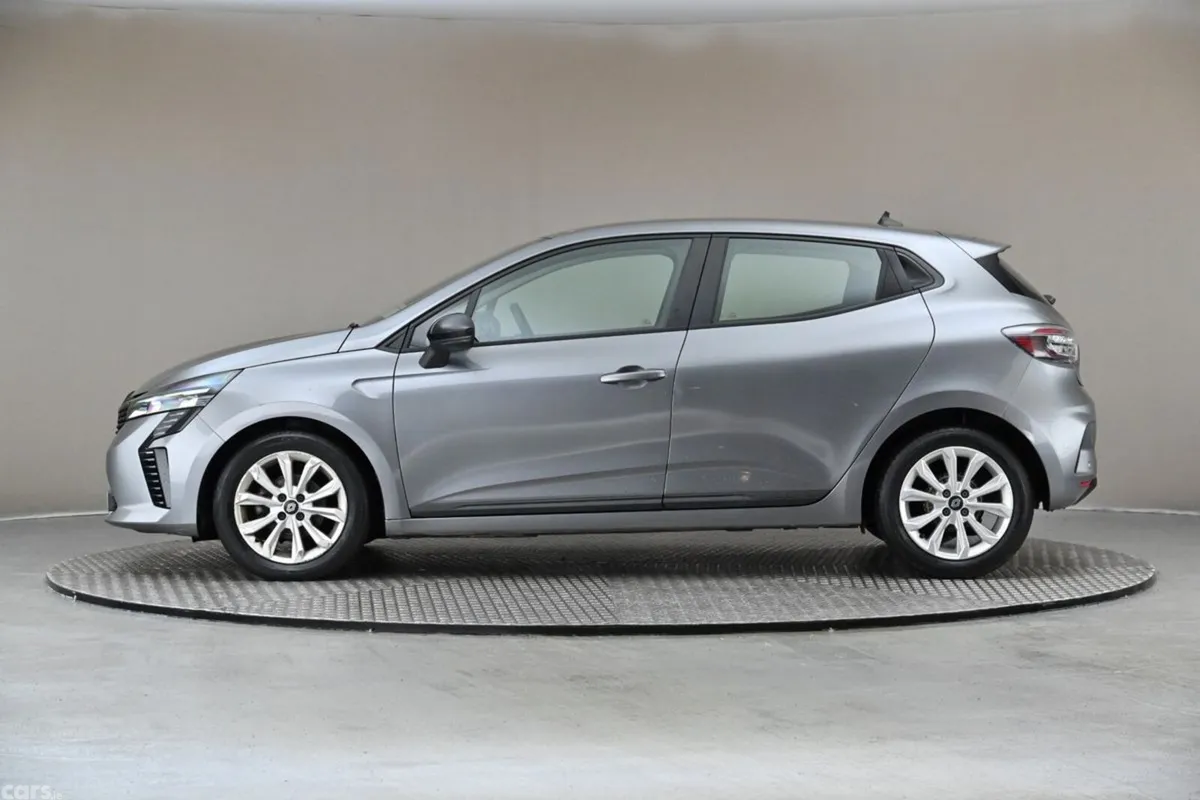 Renault Clio Hatchback, Petrol, 2024, Grey