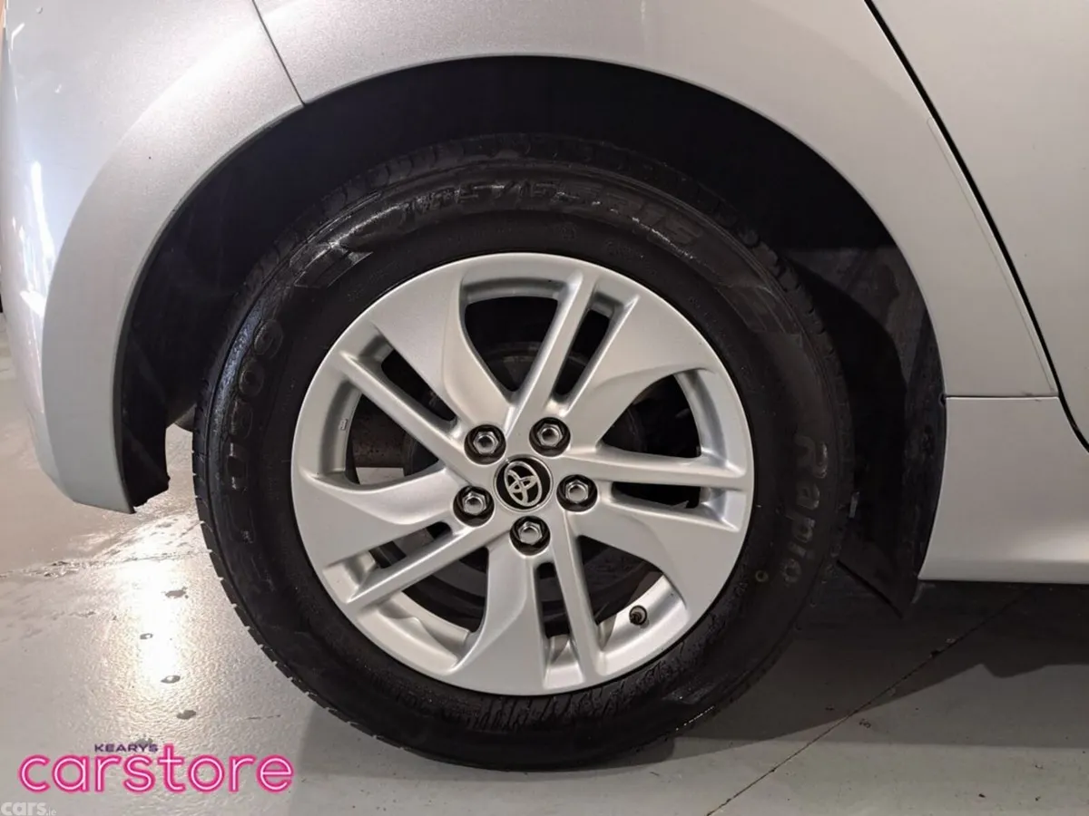 Toyota Yaris Hatchback, Petrol, 2024, Grey