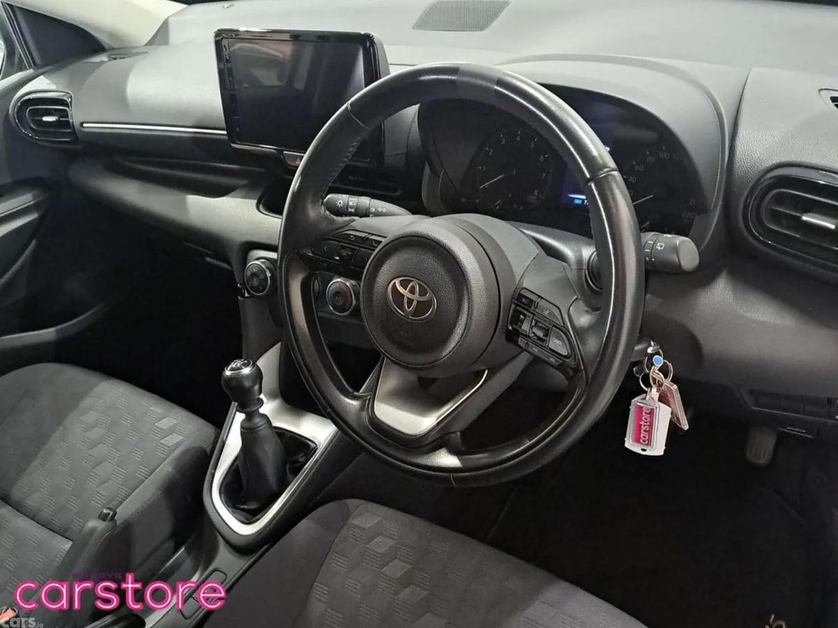Toyota Yaris Hatchback, Petrol, 2024, Grey