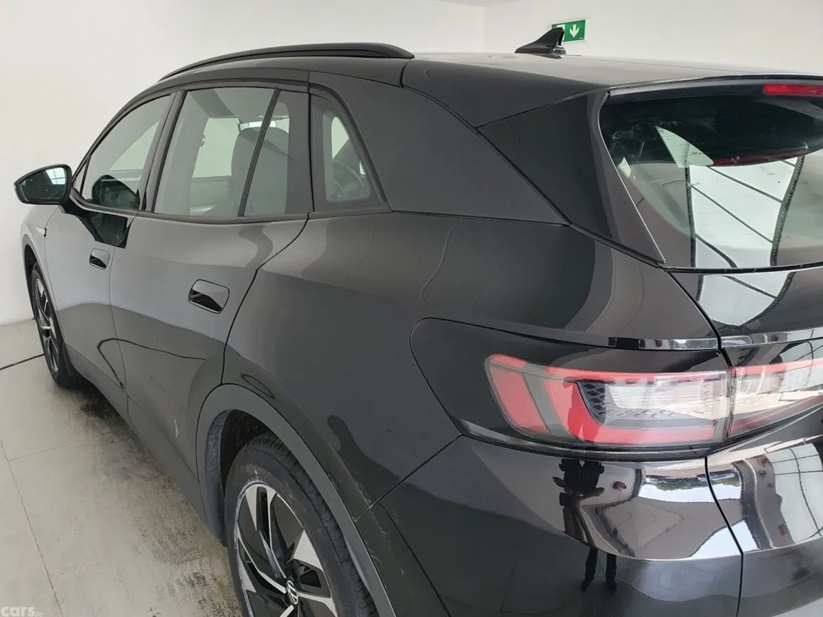 Volkswagen ID.4 Estate, Electric, 2023, Black