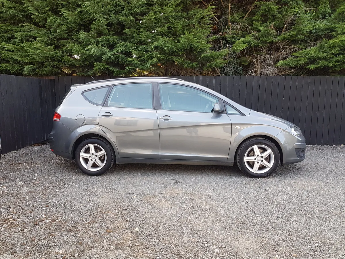 SEAT Altea MPV, Diesel, 2012, Grey