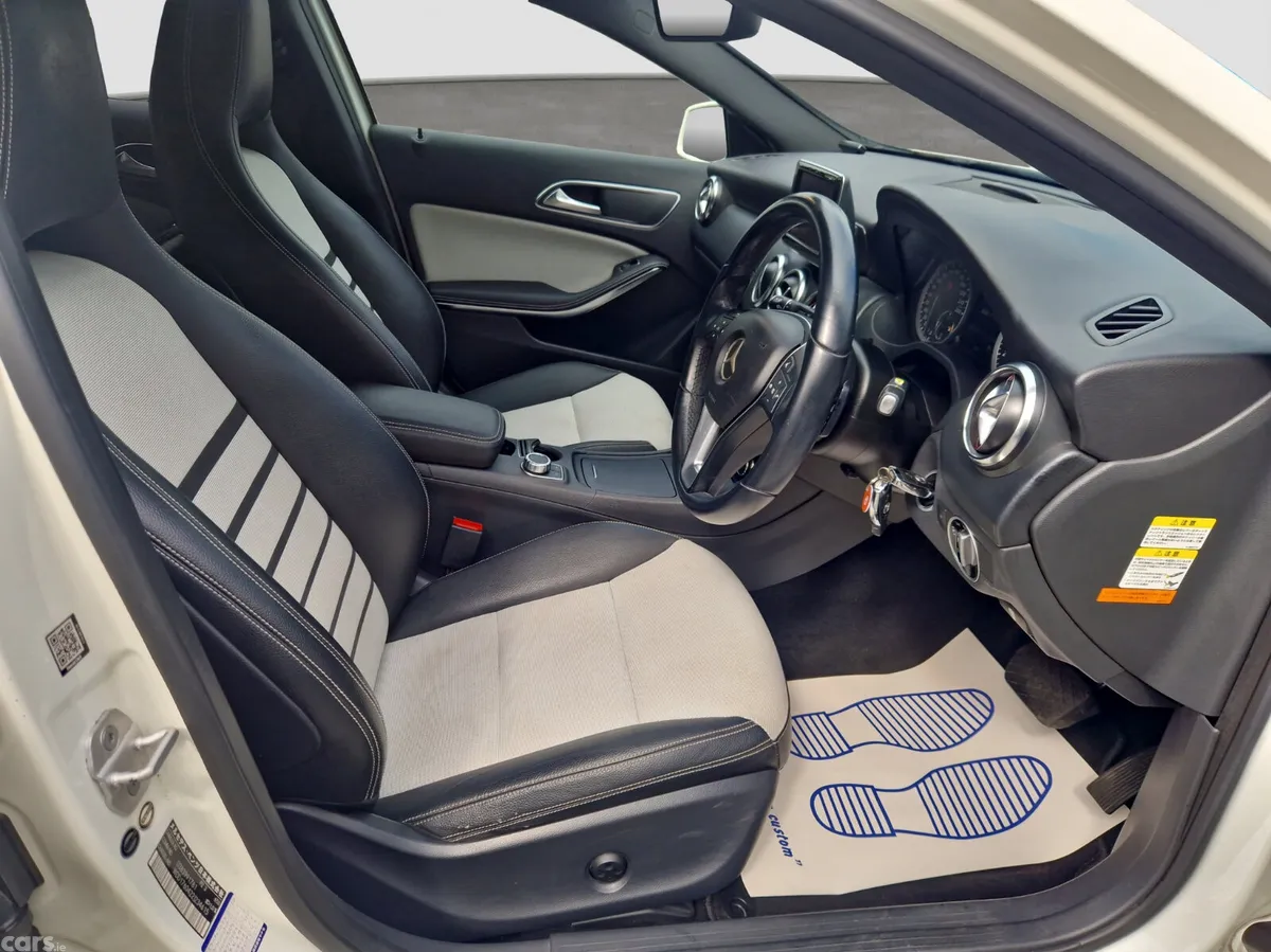Mercedes-Benz A-Class Hatchback, Petrol, 2014, White