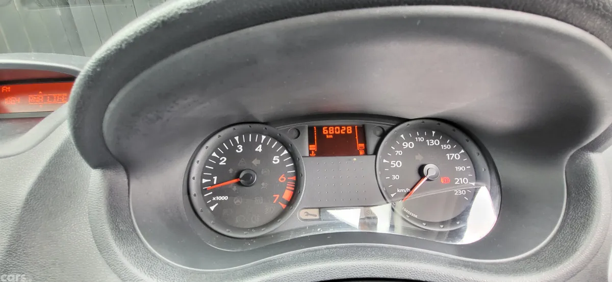 Renault Clio Hatchback, Petrol, 2012, Black