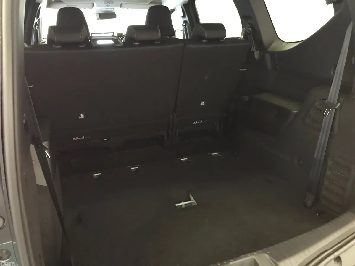 Dacia Jogger MPV, Petrol Hybrid, 2026, Green
