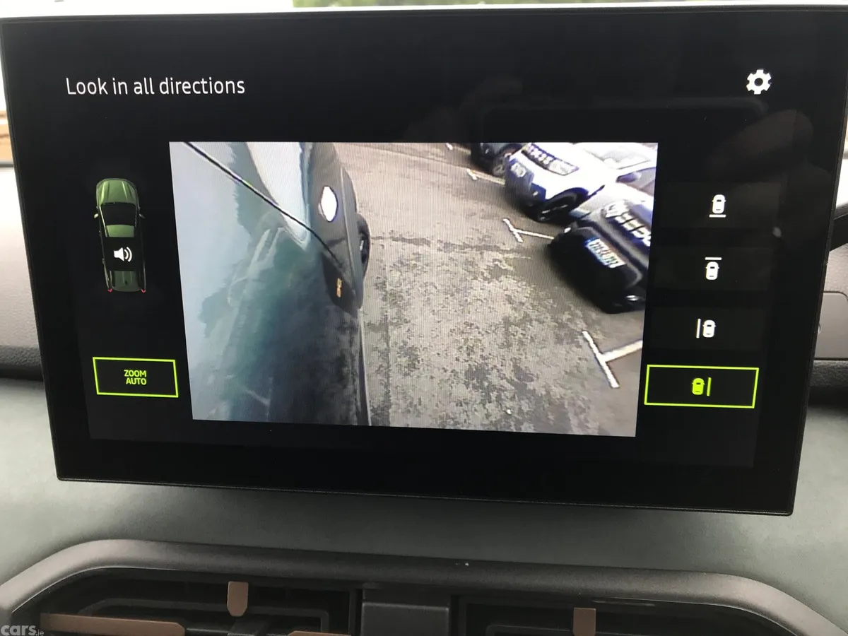 Dacia Jogger MPV, Petrol Hybrid, 2026, Green