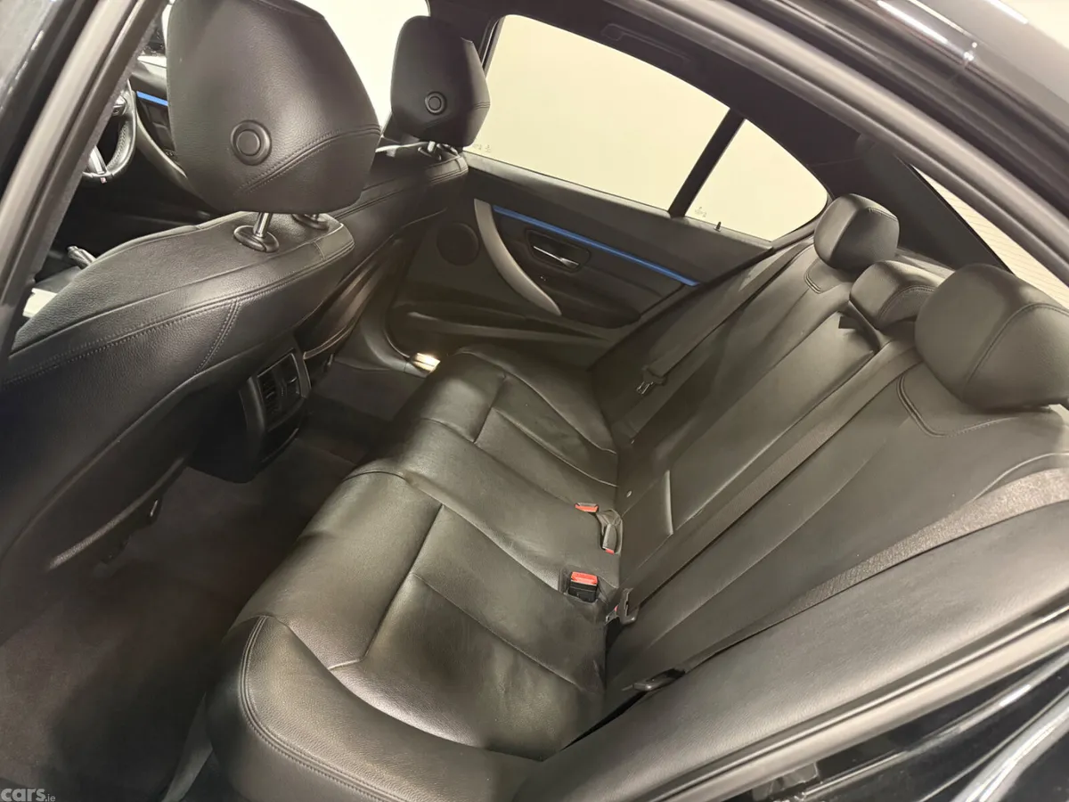 BMW 3-Series Saloon, Diesel, 2016, Black