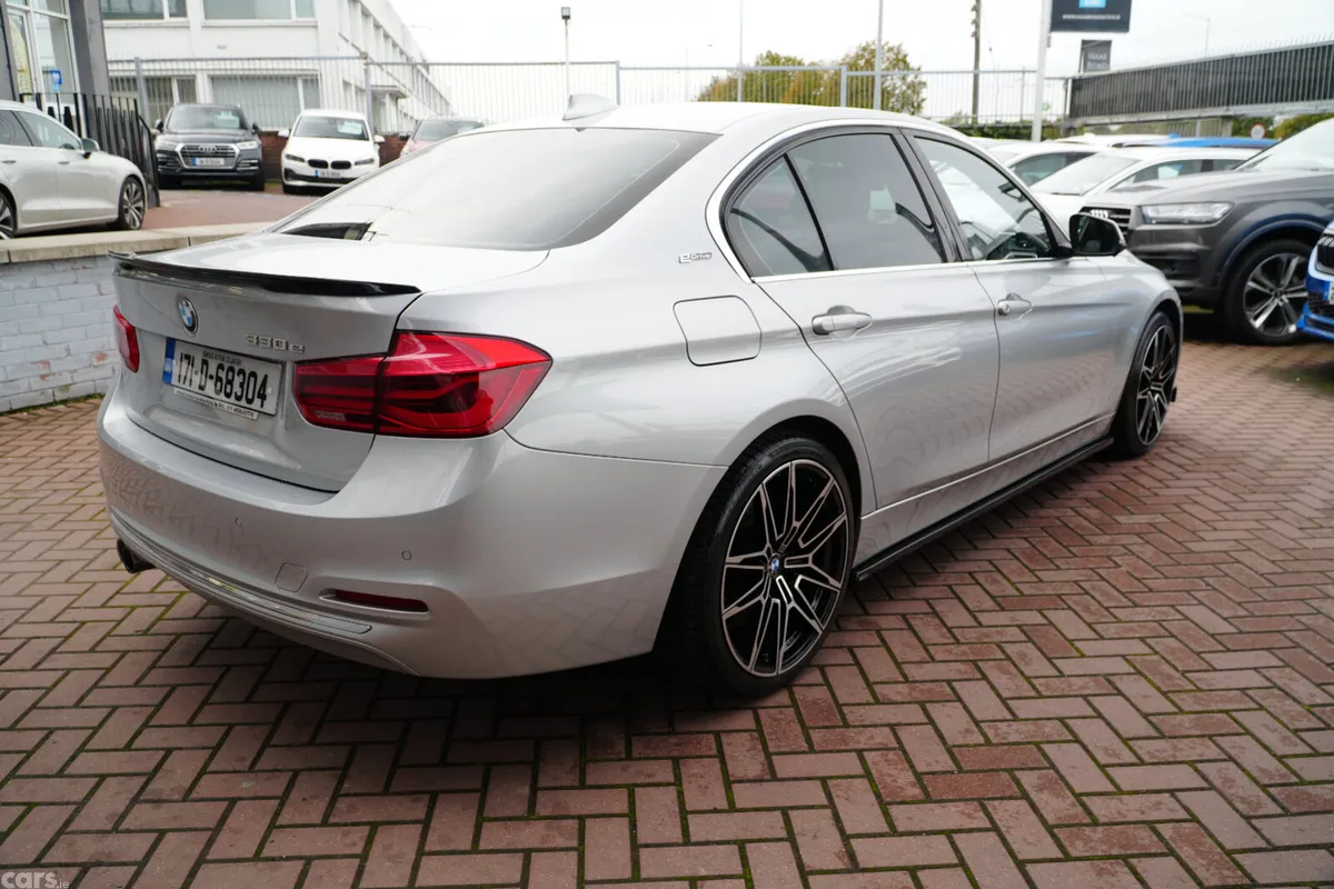 BMW 3-Series Saloon, Petrol Plug-in Hybrid, 2017, Grey