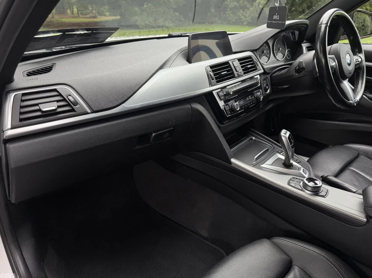 BMW 3-Series Saloon, Petrol Plug-in Hybrid, 2018, White