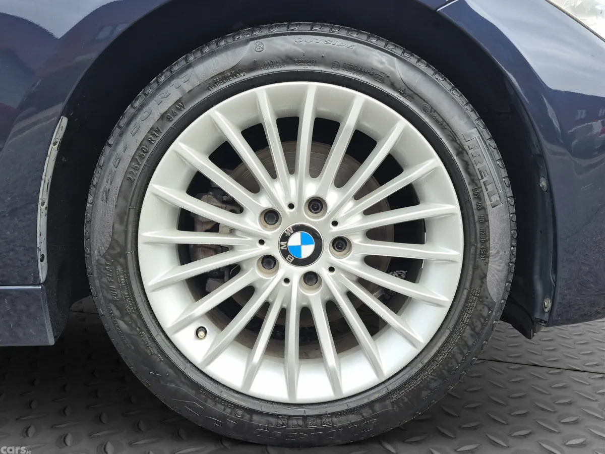 BMW 3-Series Saloon, Diesel, 2015, Blue