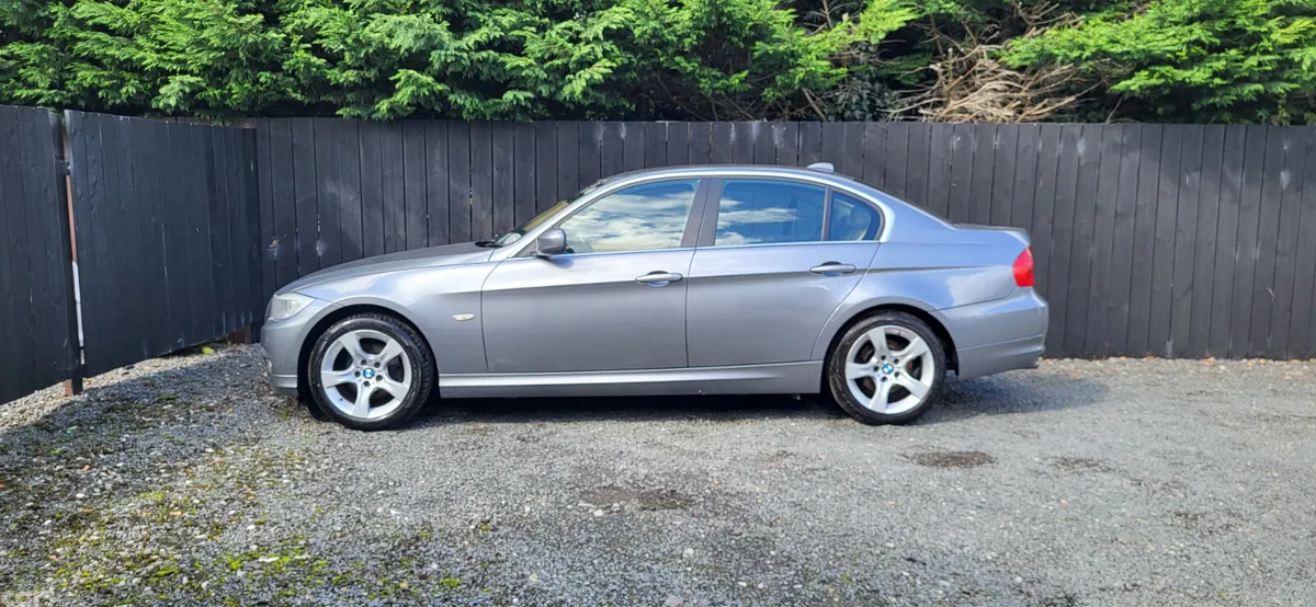 BMW 3-Series Saloon, Diesel, 2012, Grey