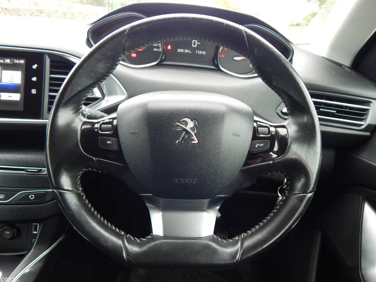 Peugeot 308 Hatchback, Diesel, 2014, Grey