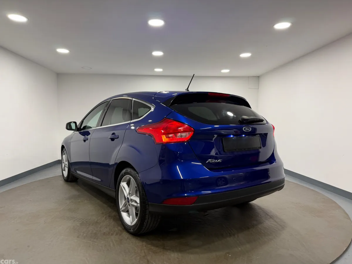 Ford Focus Hatchback, Diesel, 2017, Blue