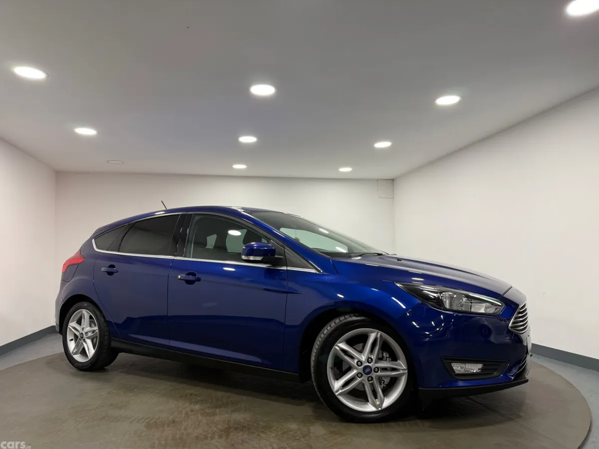 Ford Focus Hatchback, Diesel, 2017, Blue