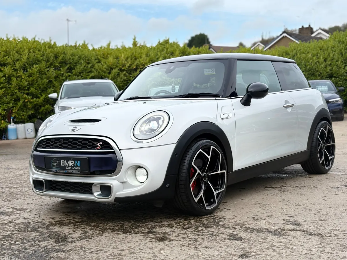 Mini Cooper Hatchback, Diesel, 2015, Silver