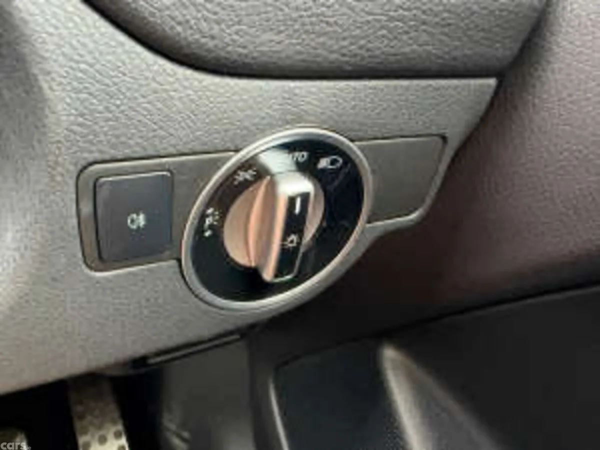Mercedes-Benz GLA SUV, Diesel, 2015, White
