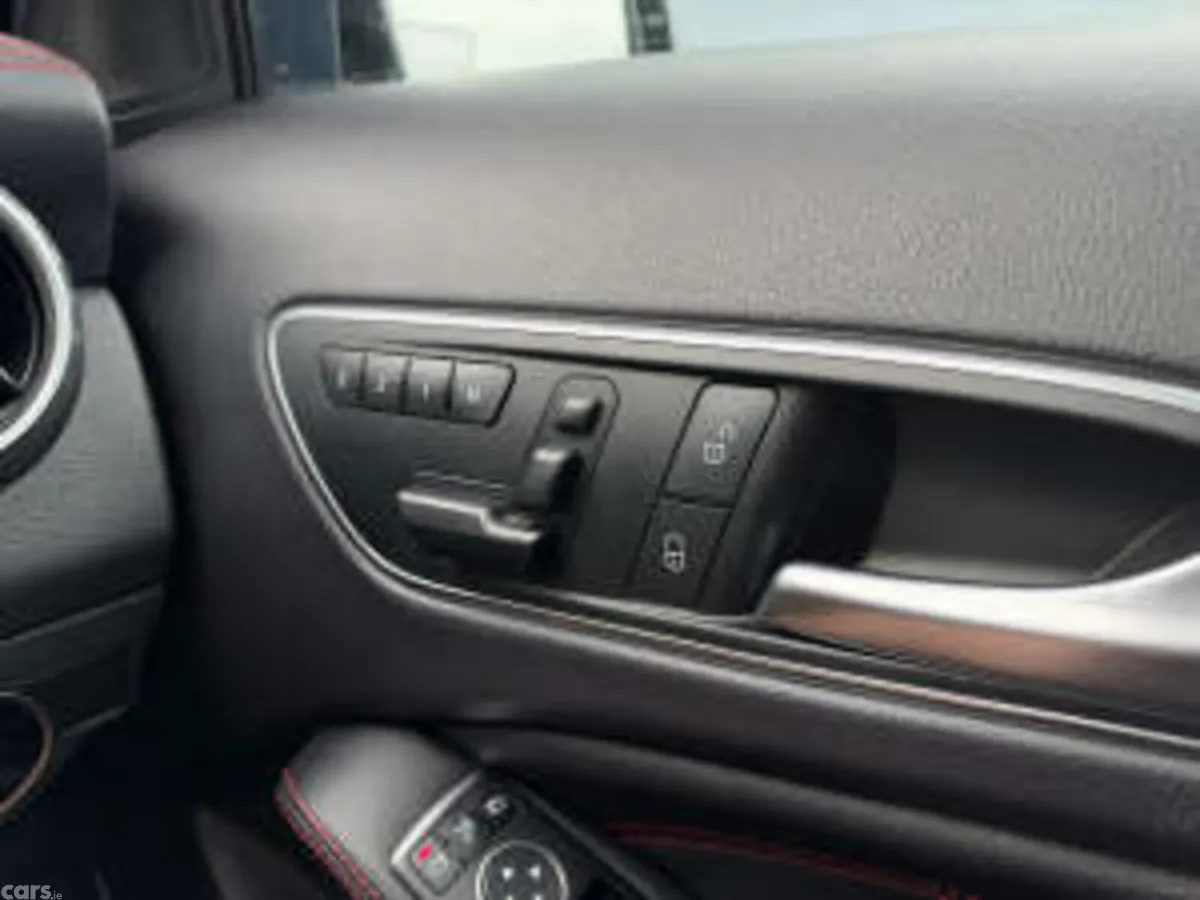 Mercedes-Benz GLA SUV, Diesel, 2015, White
