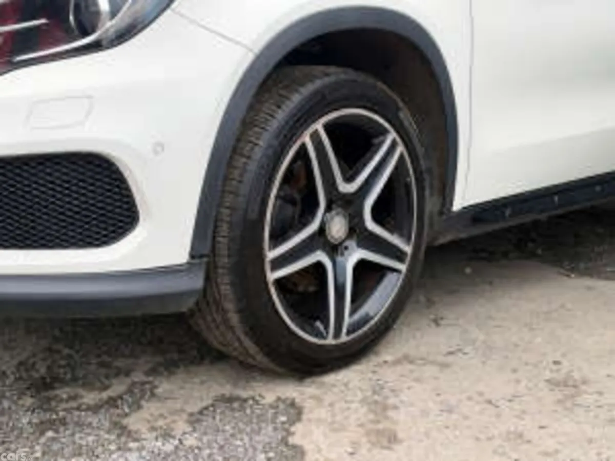 Mercedes-Benz GLA SUV, Diesel, 2015, White
