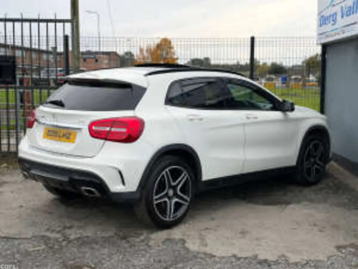 Mercedes-Benz GLA SUV, Diesel, 2015, White