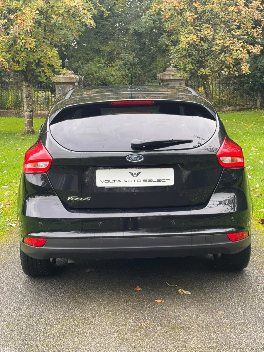 Ford Focus Hatchback, Diesel, 2016, Black