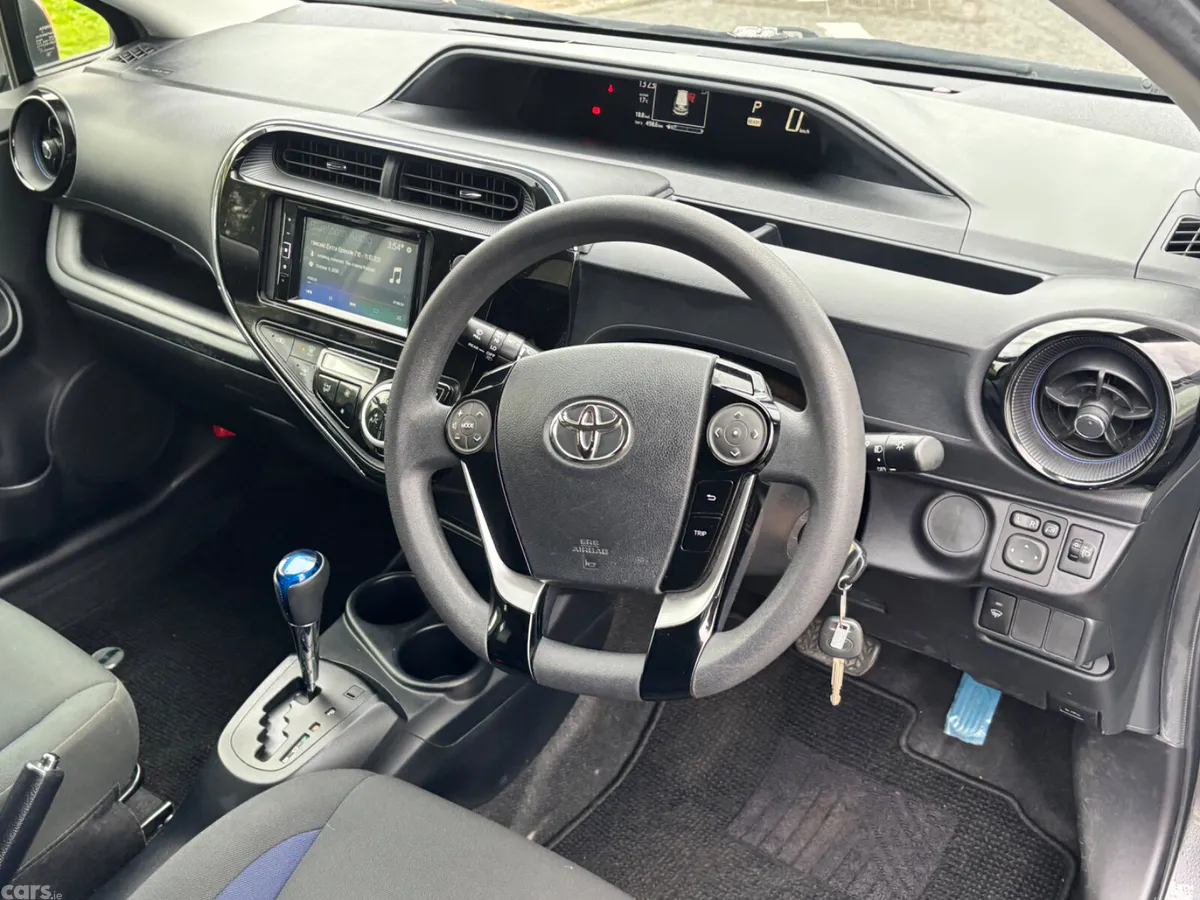 Toyota Aqua Hatchback, Petrol Hybrid, 2018, Grey